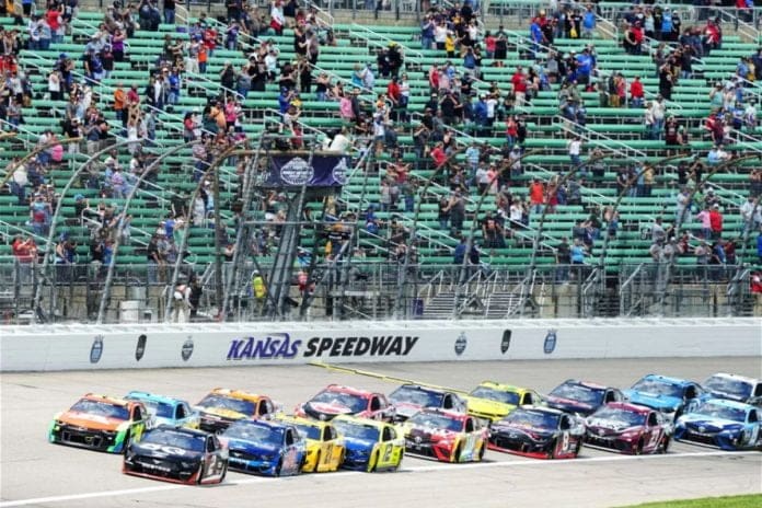 NASCAR to Share Kansas Speedway (3)
