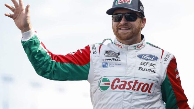 Buescher's Epic Battle for Playoff Glory