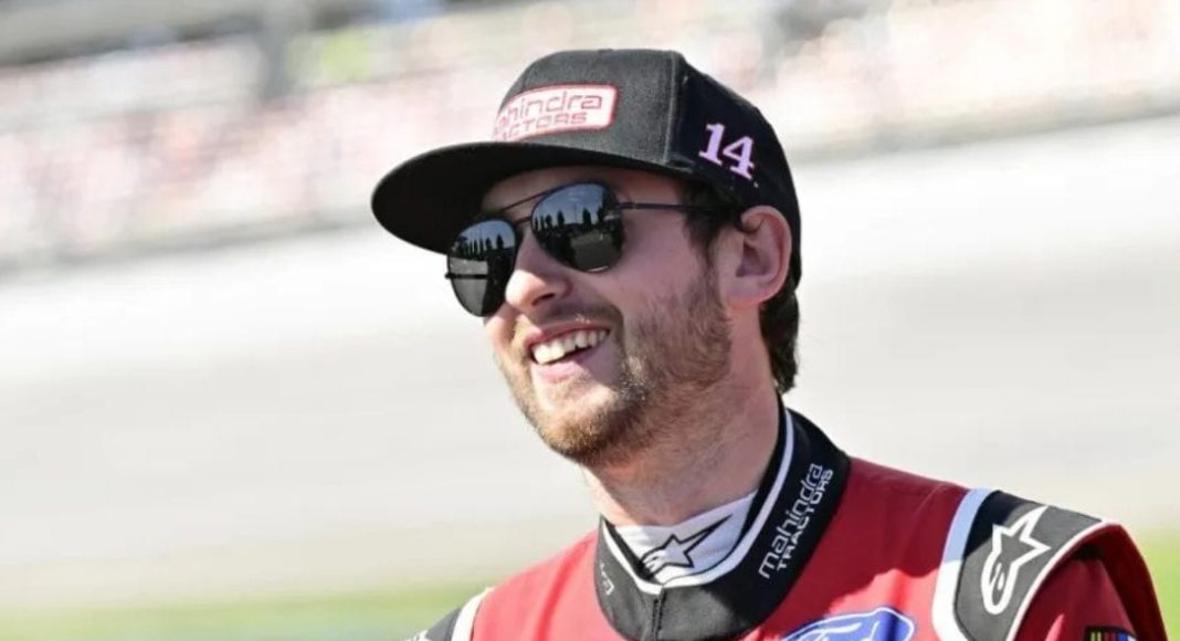 Chase Briscoe Struggles to Boost Playoff 2