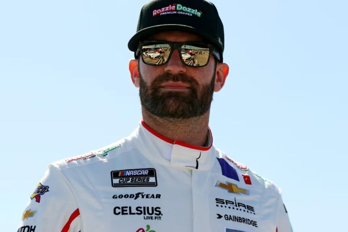 Dale Jr. Offers Support to Corey Lajoie 3