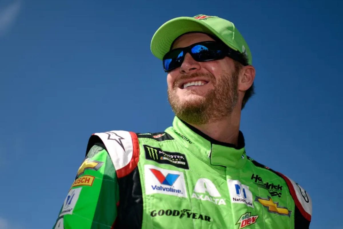Dale Jr. Compares Himself to Bubba Wallace 3