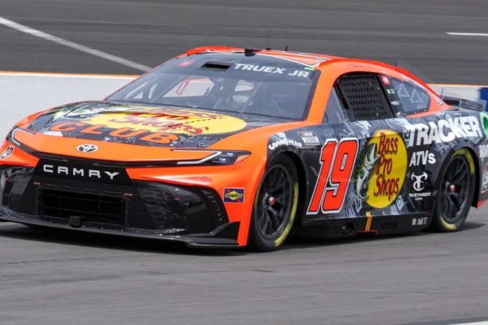 HMS Insider Raises Red Flags on Joe Gibbs Racing 1
