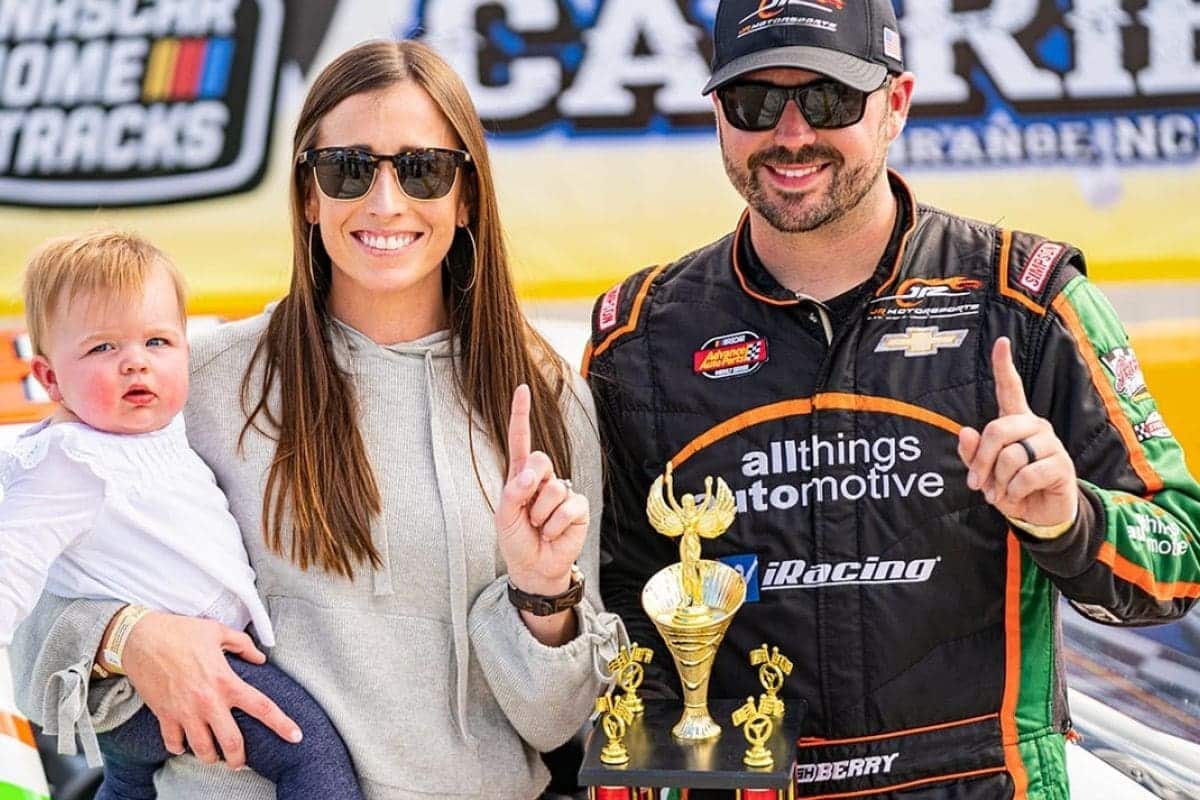 Josh Berry's Wife Cheers His NASCAR P3 Finish