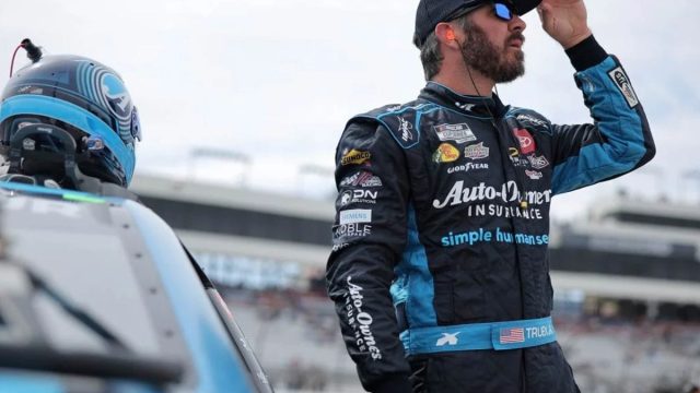 Dale Jr. Questions Truex Jr.'s Commitment 3