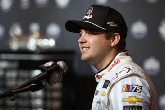 Noah Gragson Joins the LEGO Craze 3