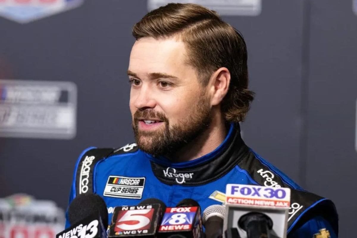 Ricky Stenhouse Jr. Demands Iowa Repave (2)