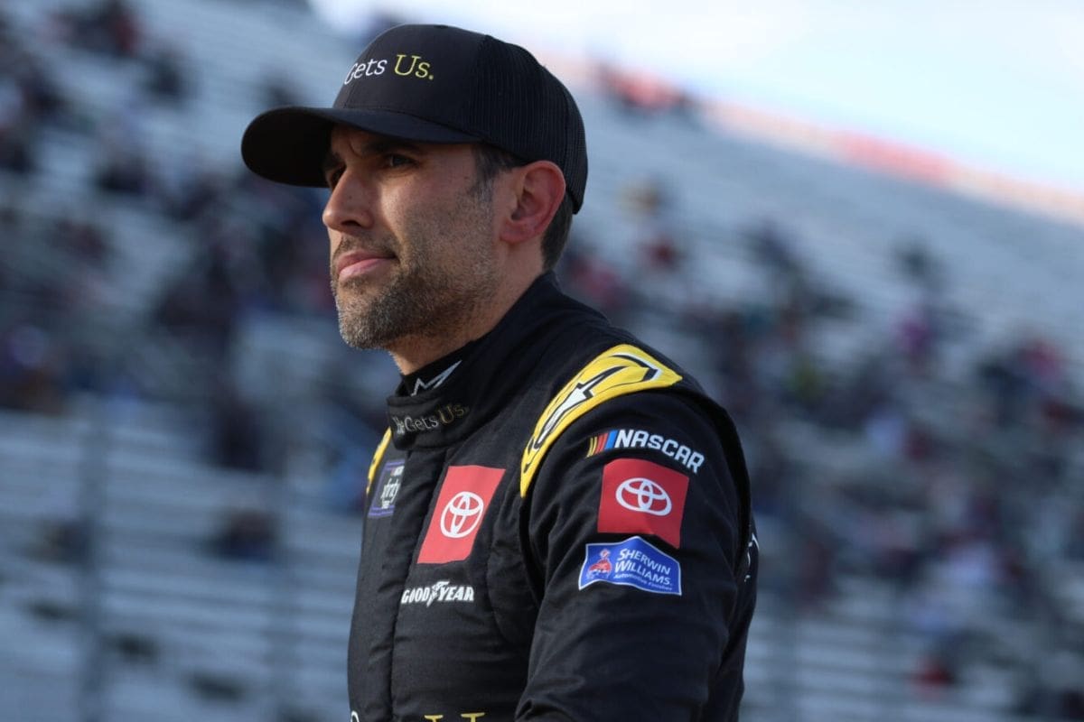 Aric Almirola Wins 2024 Kansas Lottery 300 3