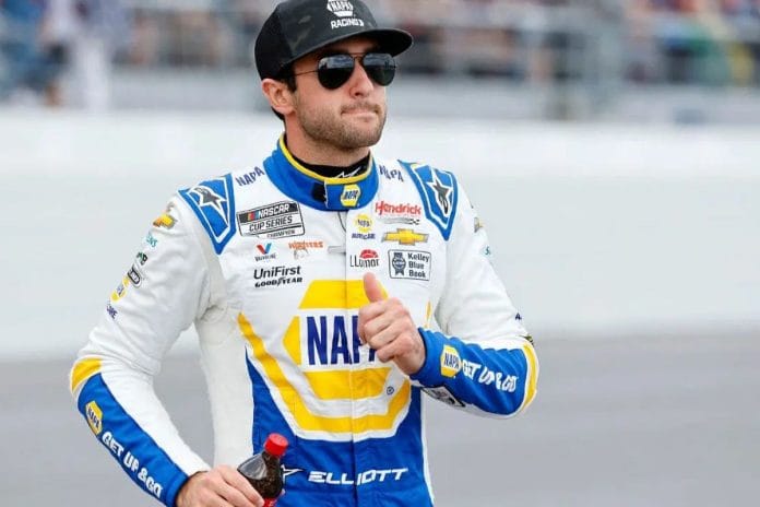 Chase Elliott Teams up With Denny Hamlin2
