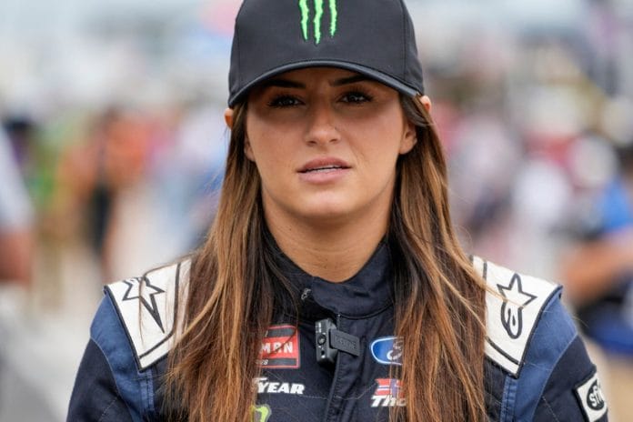 Hailie Deegan May Shift to IndyCar 1