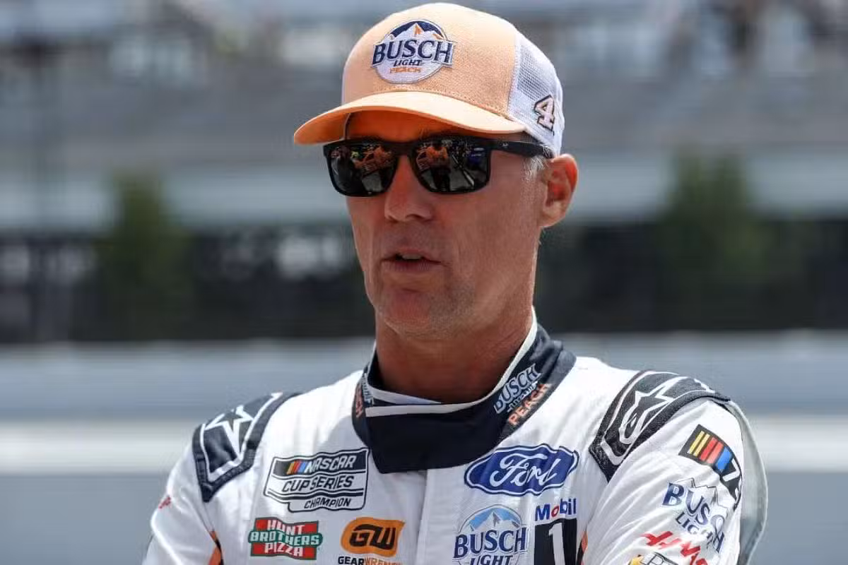 Kevin Harvick Concerned for Ross Chastain 1