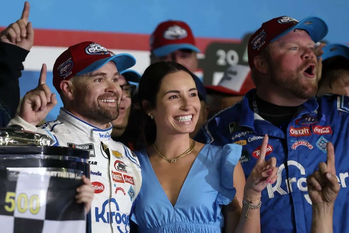 Ricky Stenhouse Jr Welcomes First Child 