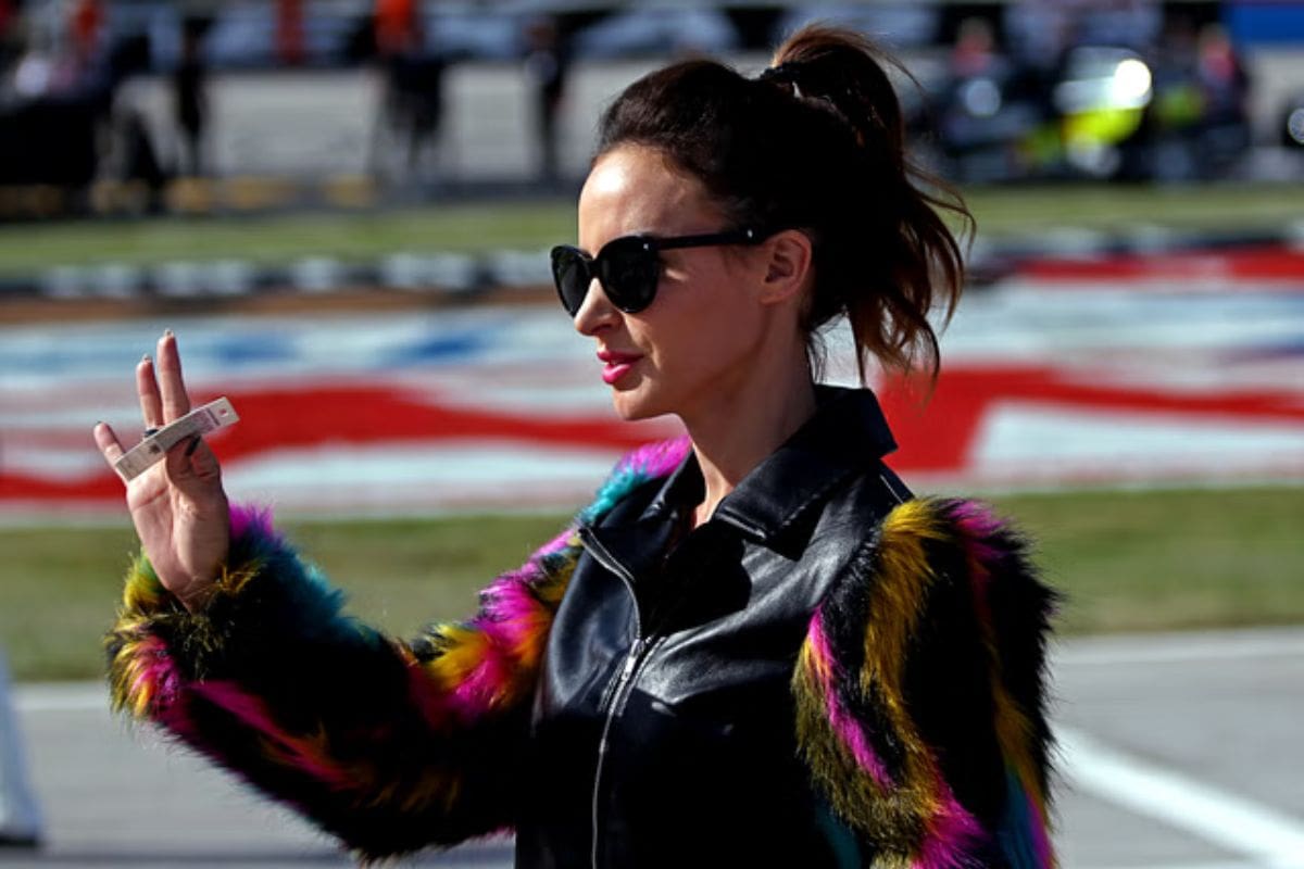 Samantha Busch Gets Real About Hair Loss 1