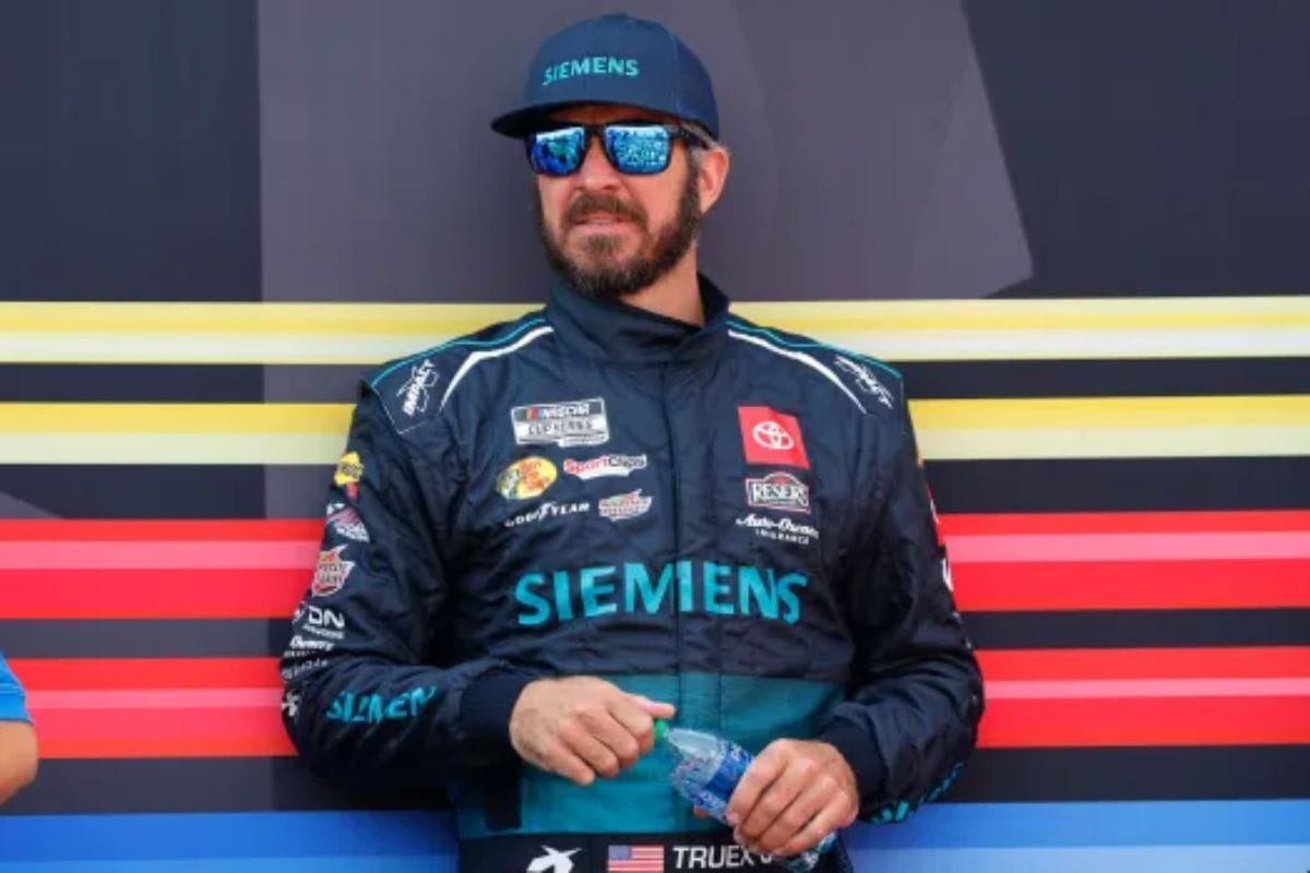 Martin Truex Jr's Determined Push 1