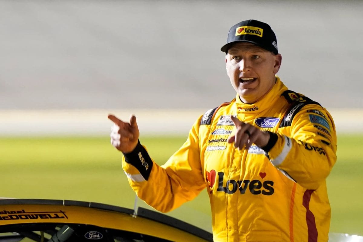 Michael Mcdowell Joins Bill Elliott 3