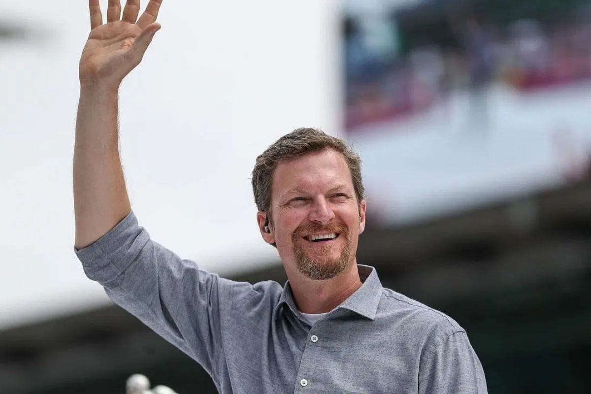 Dale Jr. Opens Up About His NASCAR Future 3