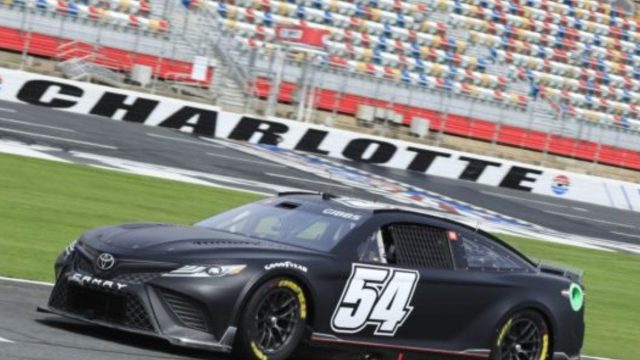 Fans Question NASCAR's Credibility (1)