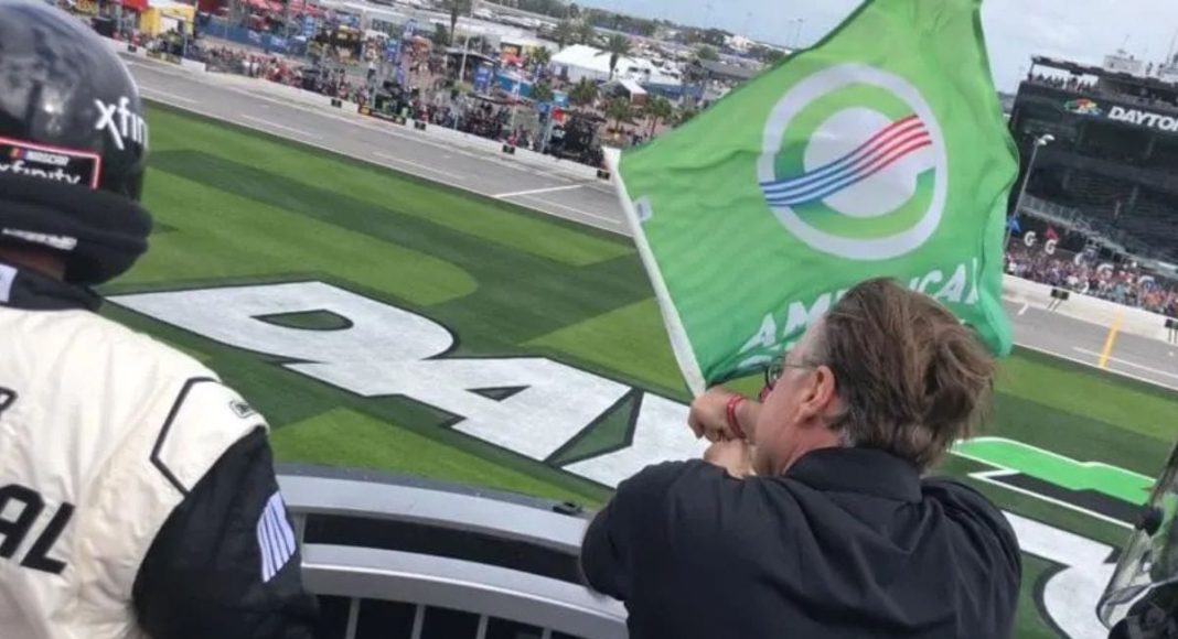 Olympic Gold Medalist Waves Green Flag at Daytona