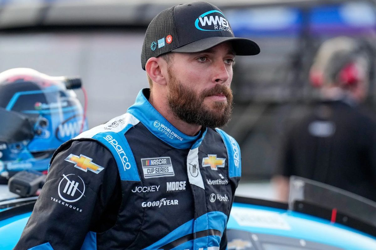 NASCAR Fans Stunned by Ross Chastain's Unbelievable Move 2