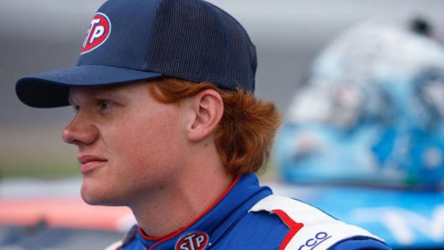 Thad Moffitt Announces Engagement