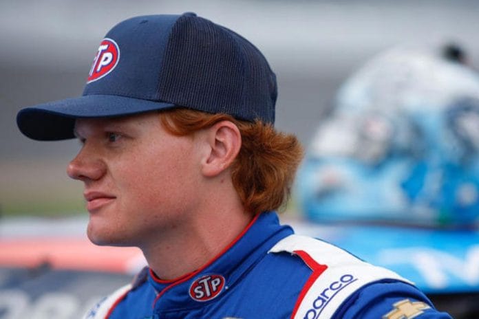 Thad Moffitt Announces Engagement