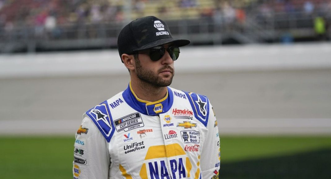 Chase Elliott Shows True Colors as Braves Fan 3