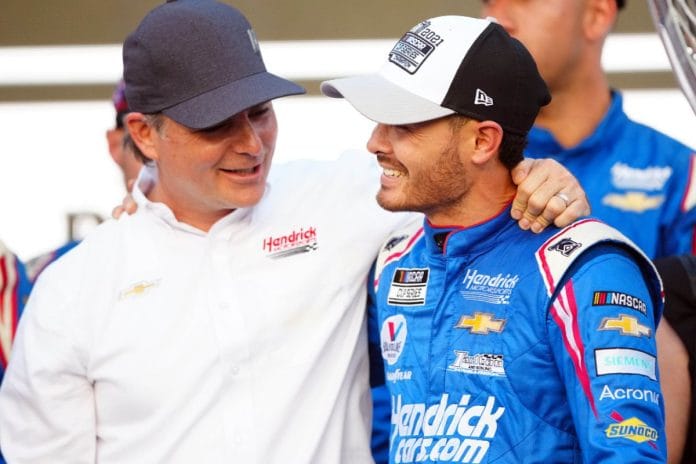 Kyle Larson Marks Milestones on Jeff Gordon's Birthday