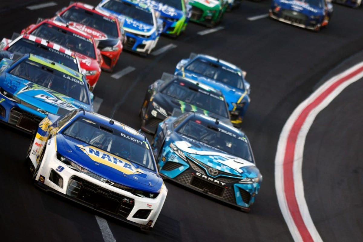 NASCAR Loses 32 Billion Dollars Partner 1