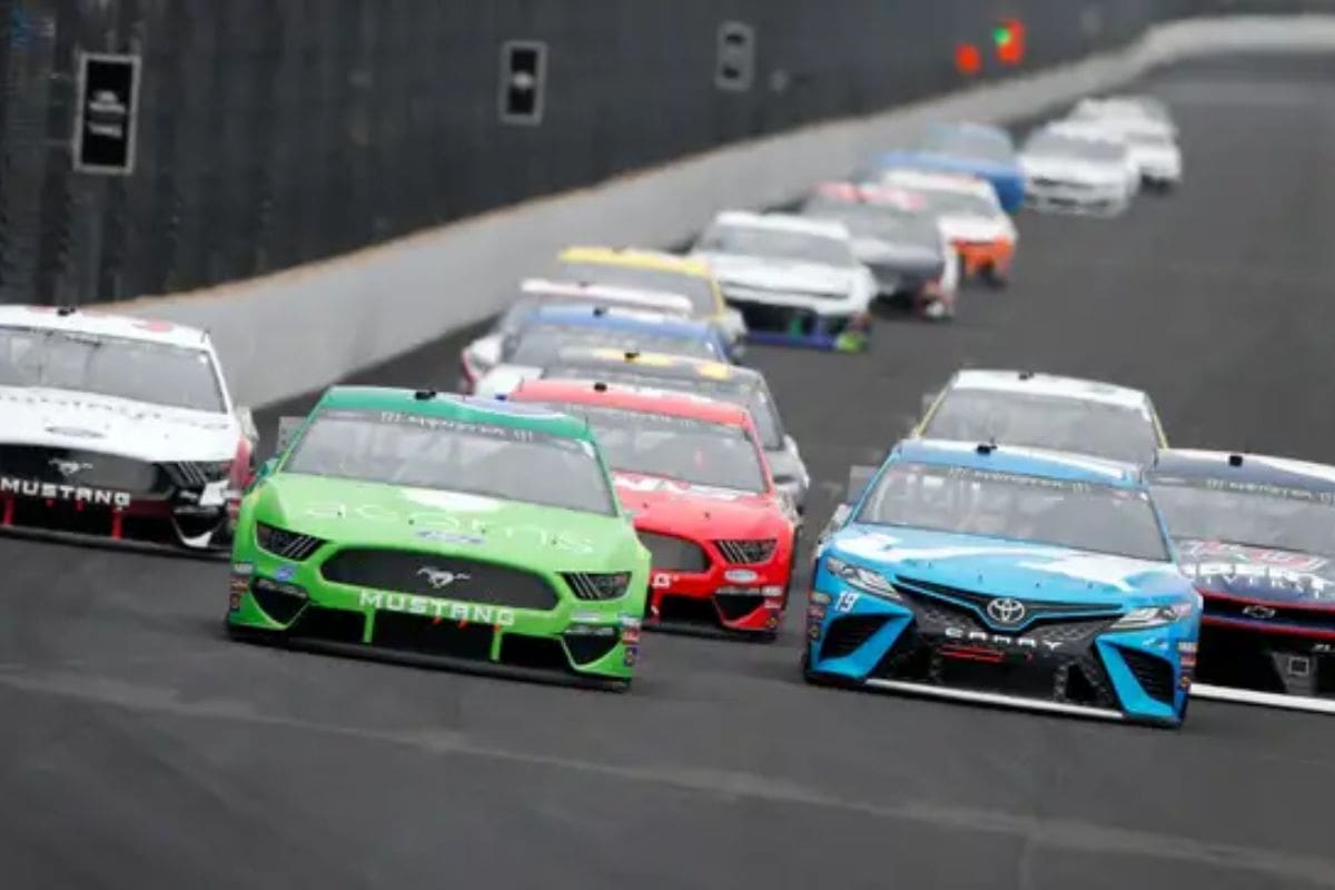 Chris Buescher’s Epic Last-Lap Win Over SVG 1