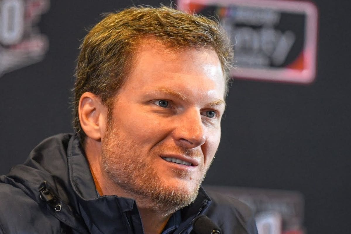 Dale Jr.'s Final Appearance at Bristol 2