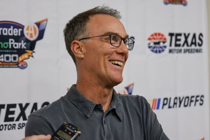 Kevin Harvick Predicts Xfinity 500 Winner 2 Kevin Harvick Predicts Xfinity 500 Winner 2