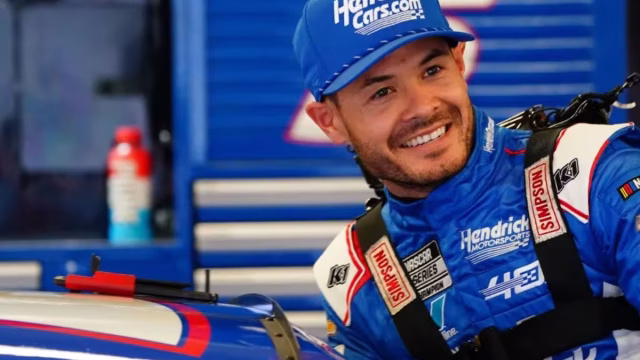 Kyle Larson Protects 18-year-old Rookie