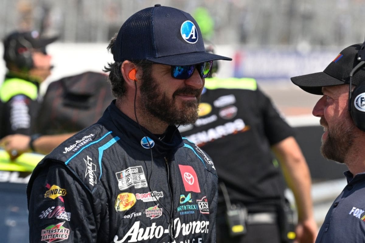 Martin Truex Jr. Calls Out Kyle Larson for Reckless Driving 1