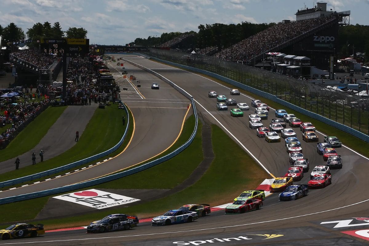 Mission 200 at The Glen