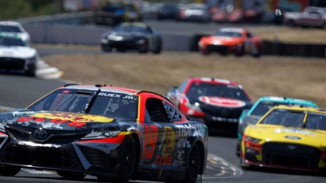 Kyle Larson's Historic Performance at Bristol 2