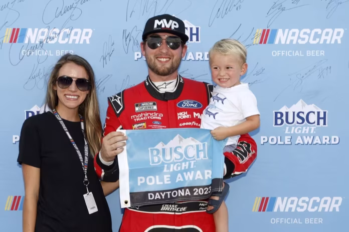 Chase Briscoe Celebrates Thanksgiving With Family 1