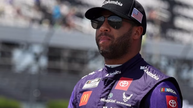 Bubba Wallace's Spotter Aggressively Attacked 1