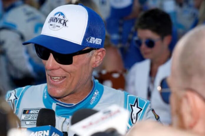 Kevin Harvick Returns to Racing