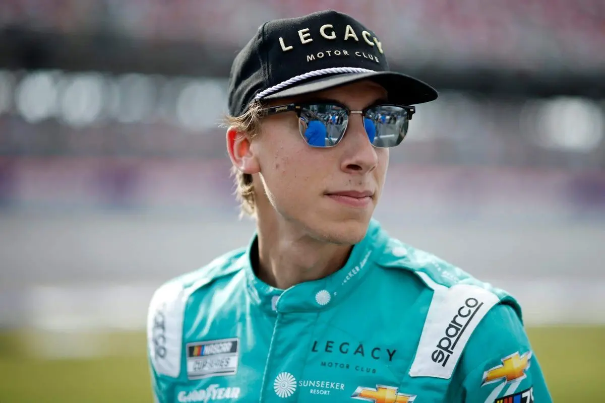 Carson Hocevar Earns Sunoco Rookie of the Year 2