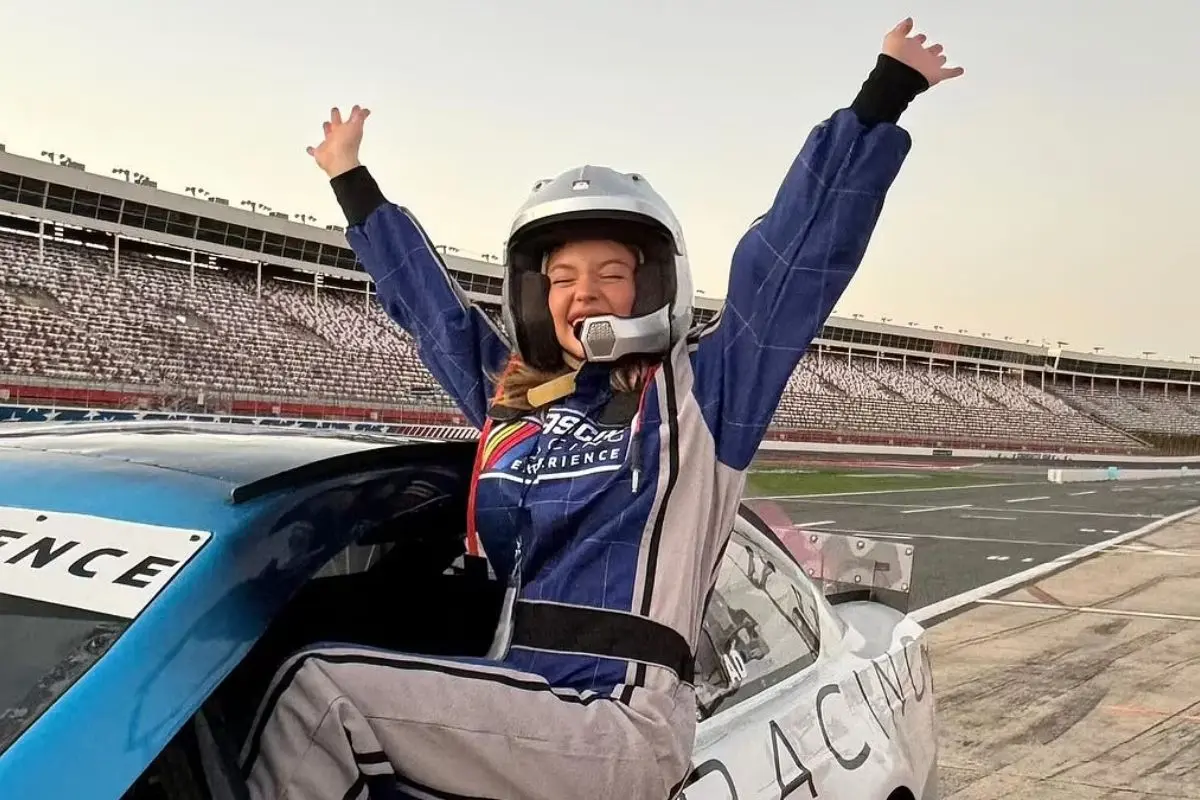 Hollywood Star Takes NASCAR Experience