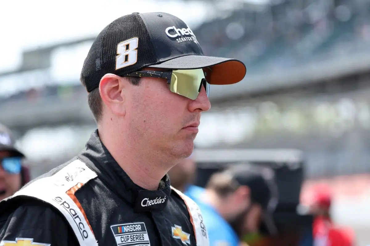 Kyle Busch's Rowdy Moment and the 25000 Dollar Guitar 1