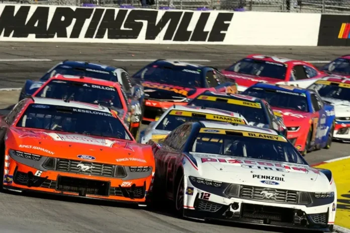 Kevin Harvick Predicts 2024 NASCAR Champion 3
