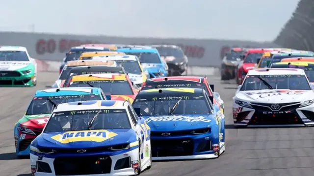 Justin Allgaier Faces His Greatest Challenge at Phoenix 3