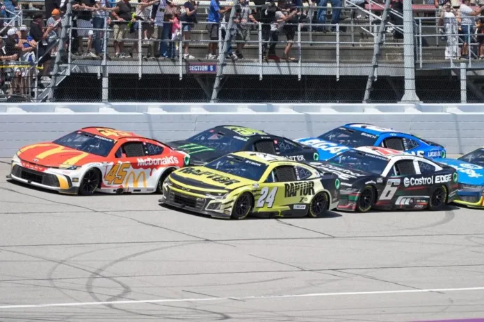 Fans Rebel Against Hybrid Shift in NASCAR 1