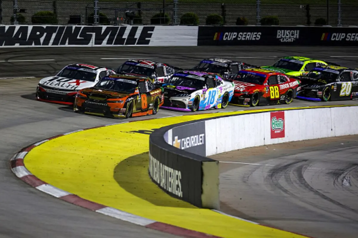 Kyle Larson Favored by NASCAR at Martinsville 2