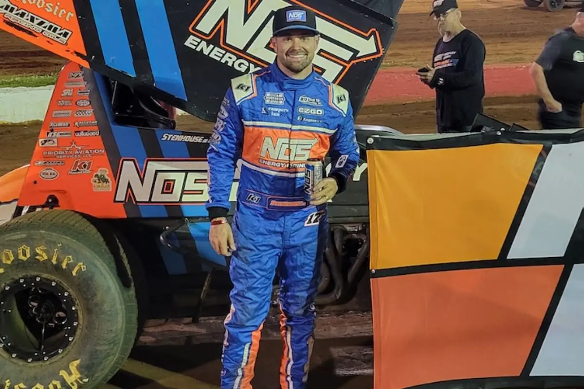 Ricky Stenhouse Jr and His Wife Enjoy Football Game