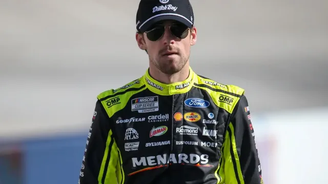 Kyle Larson Deliberately Cost Ryan Blaney the Title 3