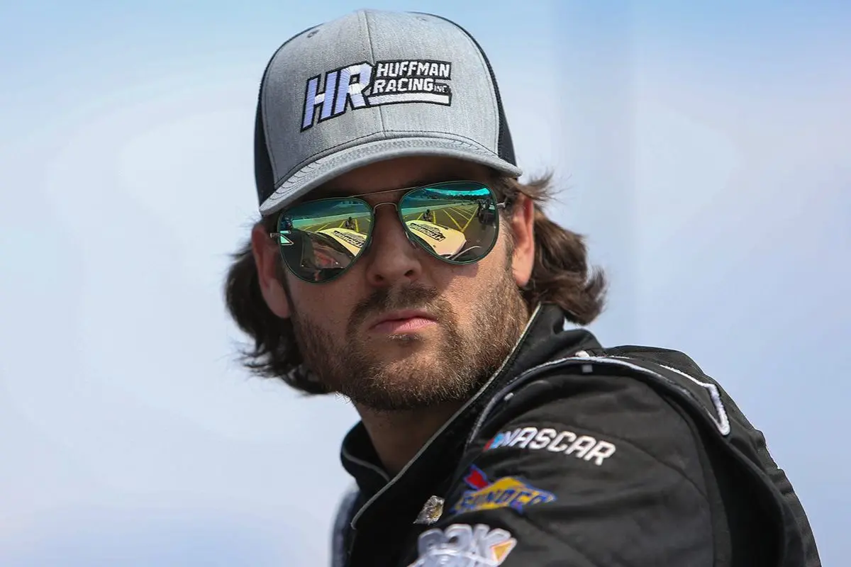 Dale Jr.'s CARS Tour Star Drops Jaw-Dropping Announcement 1