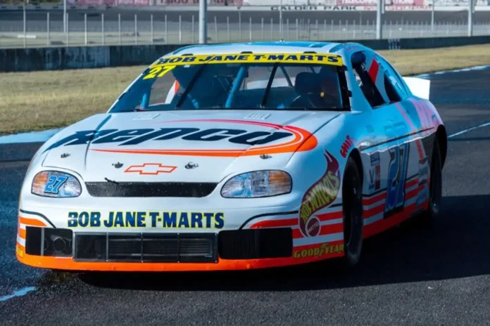 Drivers Abandon Supercars for NASCAR