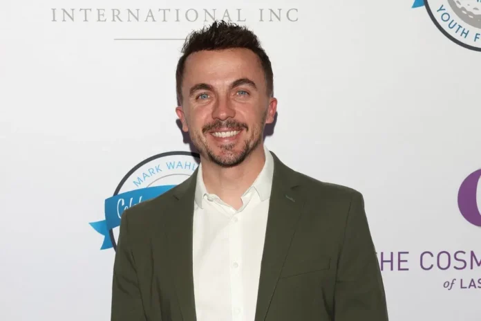 Frankie Muniz Pushes the Limits on Christmas Eve