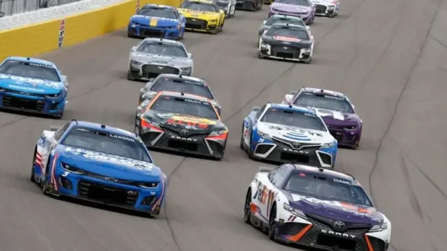 Rival League Emerge from NASCAR's Power Struggle